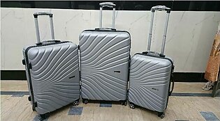 Lojel Set Of 3 Travel Bag Luggage And Suitcase / Travelling Gift Bag