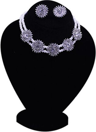 Soz Round Small Flower Jewelry Set For Women - Silver