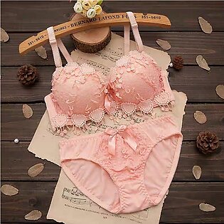New Sexy Design Bra Set Unique Lace Style With painty Set For Women Padded or Removable Pad Wire Bra For Girls Net Style Underwear (skin, blue, red, black and Green color available We may send any color  size (30 to 38)