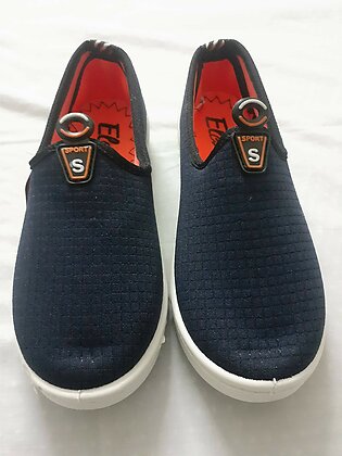 Canvas shoes for girls