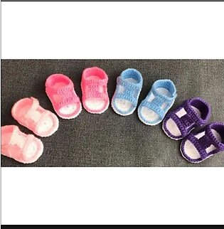 Hand Made Woolen Baby Shoes For Cute Baby Girls
