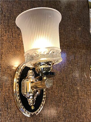 Single Wall Lamp