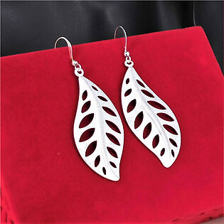 Fashionable Stylish Design Leaf Shape Earrings For Girls