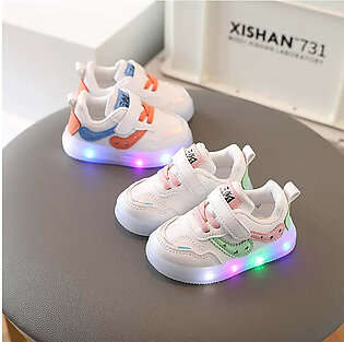 Tenis Children Led Shoe Boys Girls Lighted Sneakers Glowing Shoe for Kids Soft Soled Breathable Casual Infant Toddler Baby Shoes in Pakistan