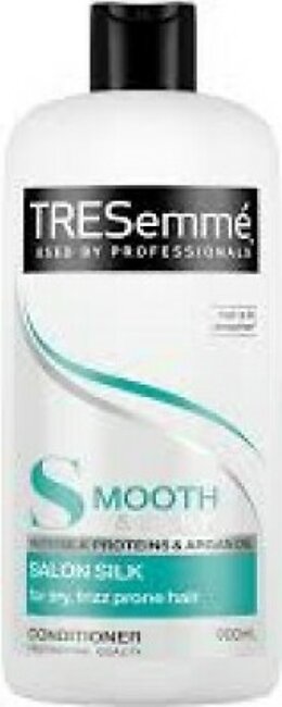 Tresemme Conditioner Smooth & Silky 828ml