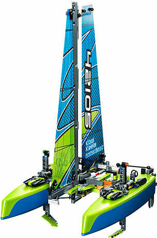 LEGO Technic - 42105 Catamaran