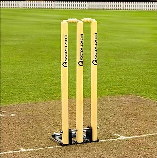 Hard Ball Cricket Spring Back Cricket Stumps – 28in Senior Stumps – Freestanding & Portable