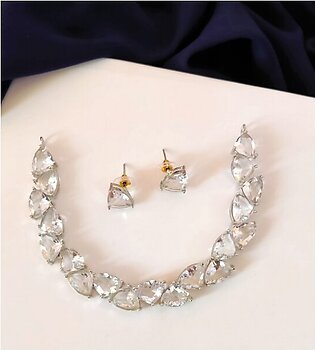 *Premium quality* *Indian american diamond with original doubleted stones necklace set????????....