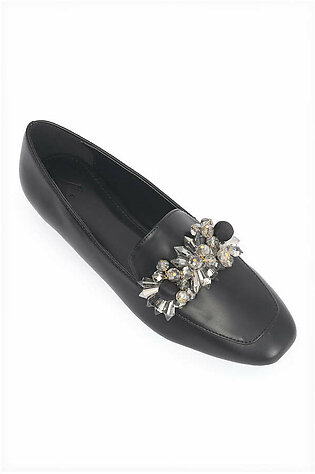 LEATHER LOAFERS WITH EMBELLISHMENTS-BLACK
