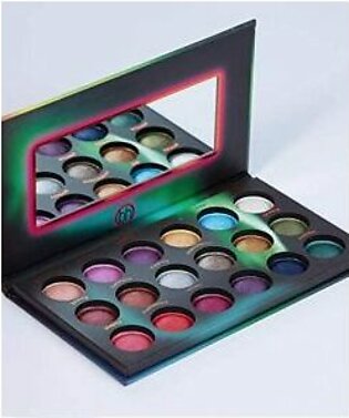 BH Cosmetic 18 Color Baked Eyeshadow Palette