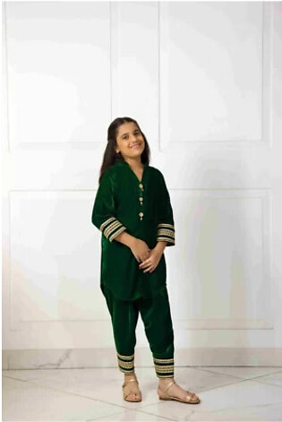 Emerald Green Velvet Tunic & Shalwar With Gotaa Detailing – Shk-1050