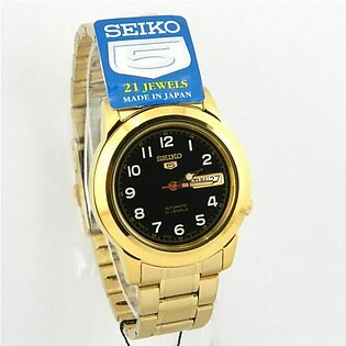 Seiko 5 wrist watch for men’s in black dial with day and date