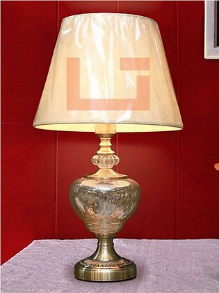 Levis Lamp
