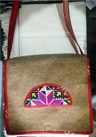 Gilgit Bazar Traditional Hand Bag (GB634)