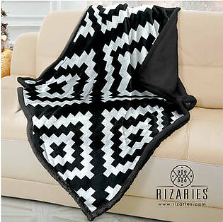 Soft Black & White Sofa Blanket Throw