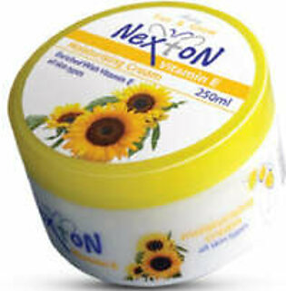 Nexton Moisturizing Cream (Vitamin E)