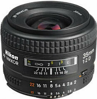 AF 35mm 2D Nikon lens