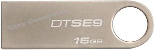 Kingston  SE9 16GB 16 GB USB 2.0 Data Traveler SE9 Flash Drive with Metal Casing, Silver