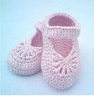 ZEBY Crochet Shoes for Baby Girl - Soft Booties for Newborn - Handmade toddlers crochet shoes - Perfect infant’s gift