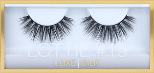 Huda beauty Luxe Silk Lash Lottie 19