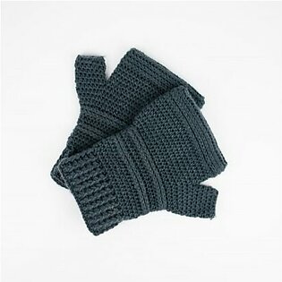 Knitted Muffler With A Pair of Gloves- Grey