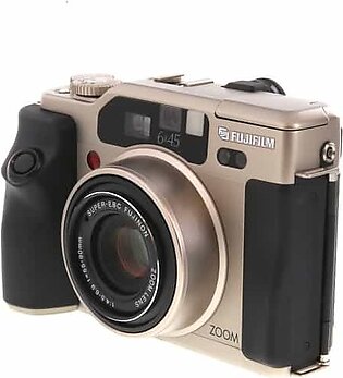 Fuji GA645ZI Professional Zoom Medium Format Camera with 55-90mm f/4.5-6.9, Chrome (52)